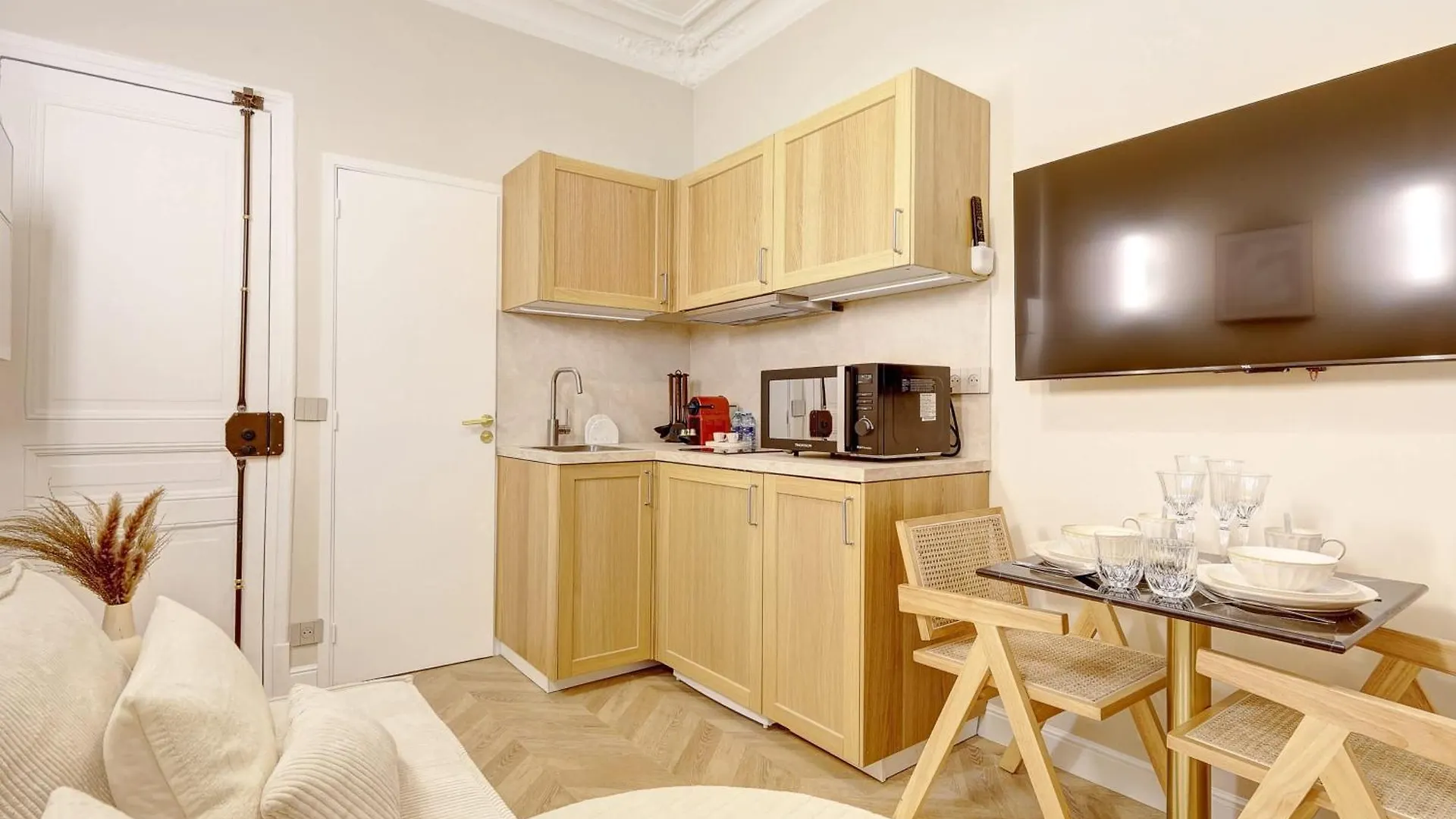 Studio Luxueux A Paris With Ac A Proximite Du Marais